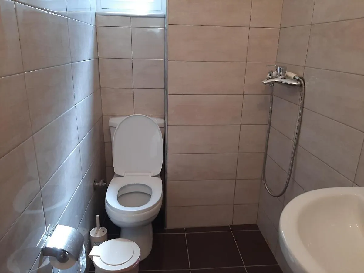 Tophill Apartments Borsh Albania